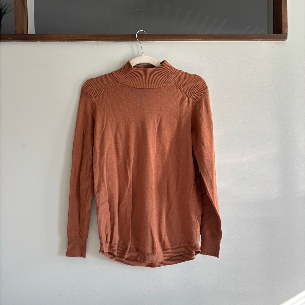 Belle by Kim Gravel Women’s Turtleneck Sweater in Rust